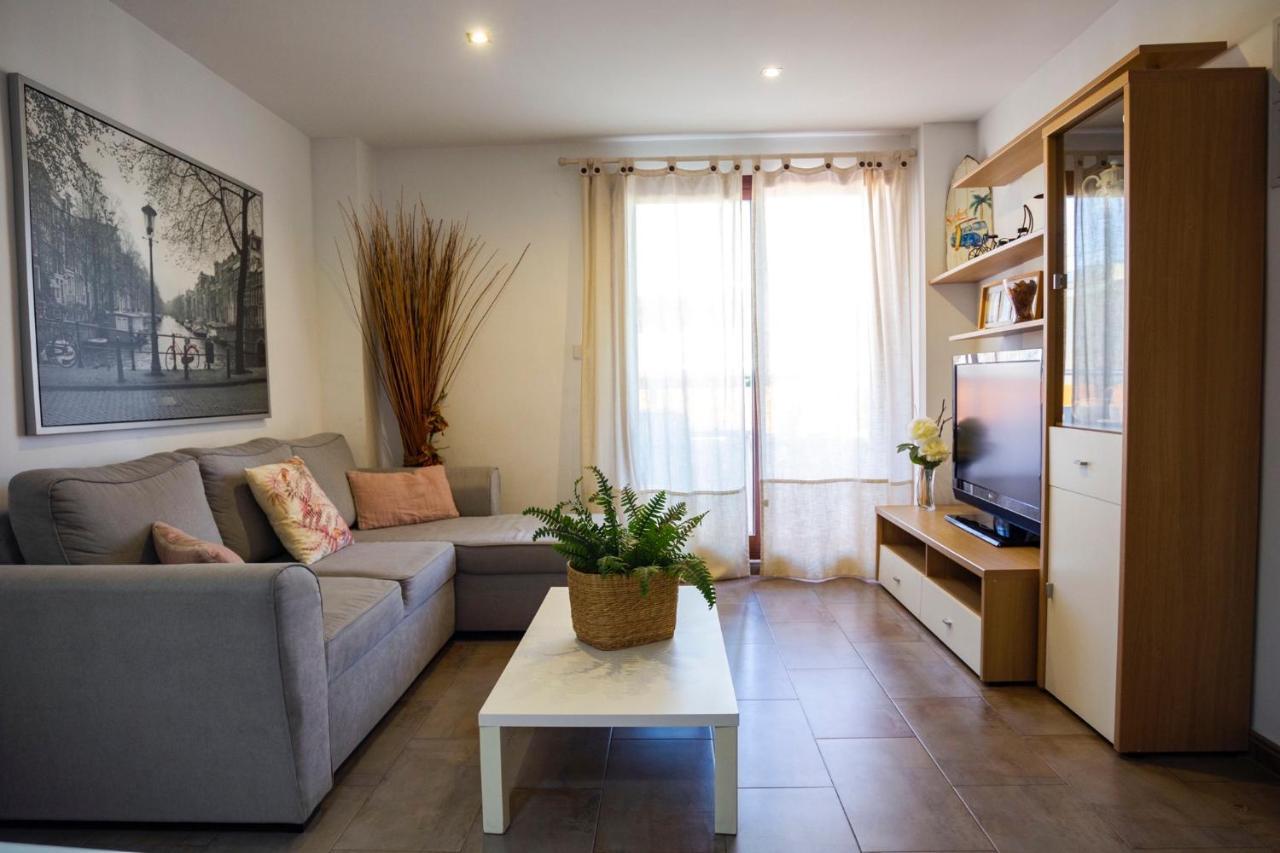 Apartamento A 50 Metros De La Playa, Luminoso Y Acogedor Oliva Exterior photo