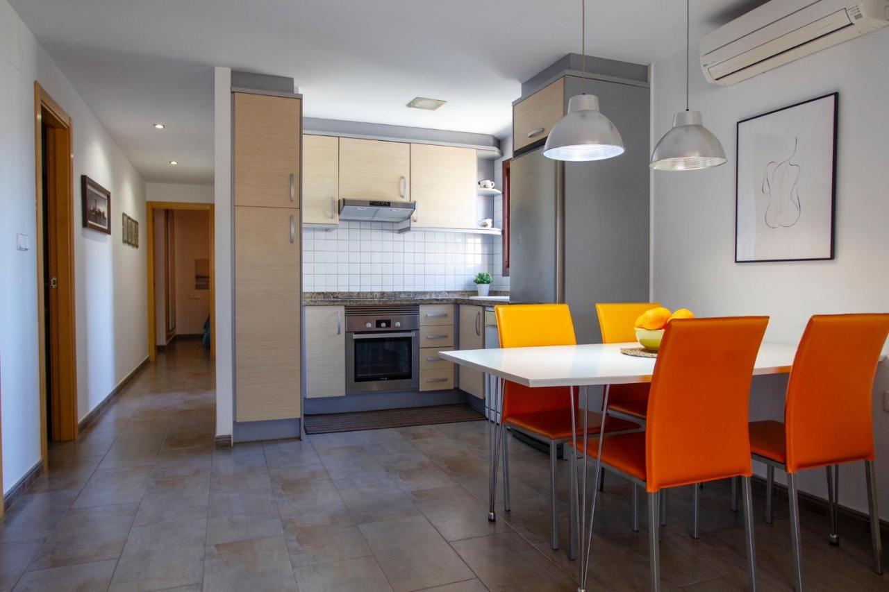 Apartamento A 50 Metros De La Playa, Luminoso Y Acogedor Oliva Exterior photo
