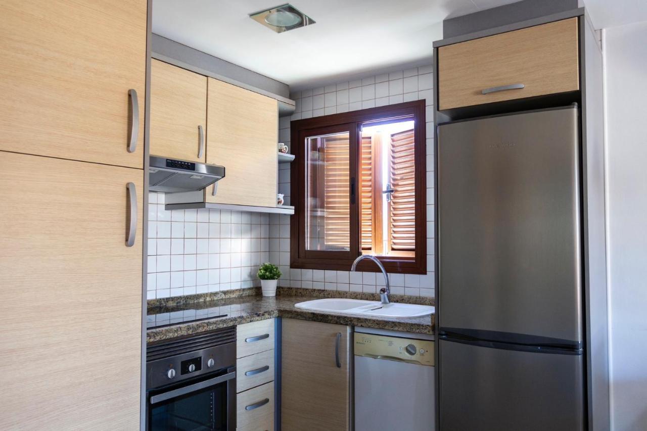 Apartamento A 50 Metros De La Playa, Luminoso Y Acogedor Oliva Exterior photo