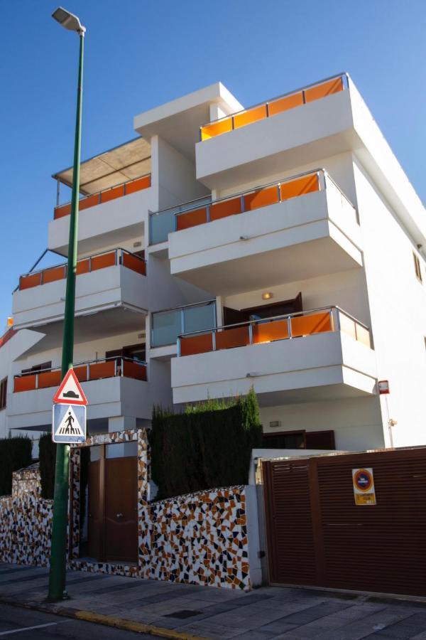 Apartamento A 50 Metros De La Playa, Luminoso Y Acogedor Oliva Exterior photo